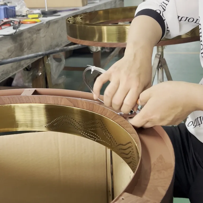 Standardized production of ceiling fan lights