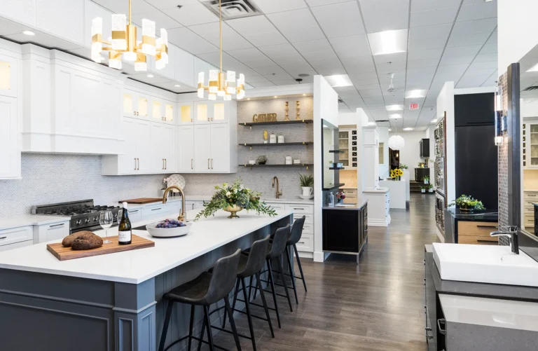 Home showroom cabinets