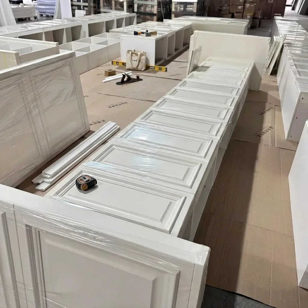 8.Our Cabinet Factory