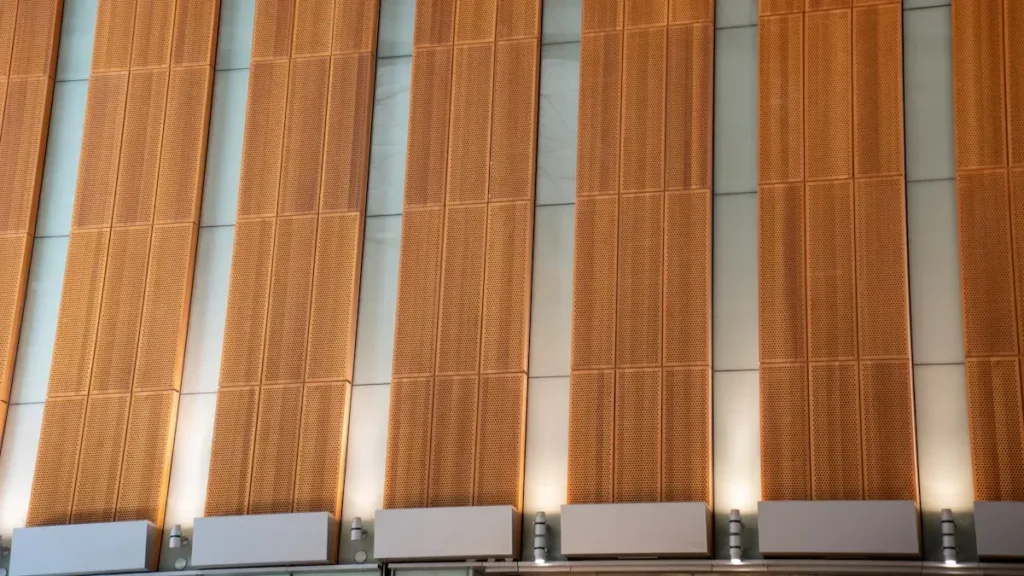Vertical wooden wall panels with light colored dividers
